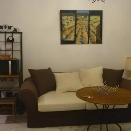 Rue Lacour One Bedroom 239 *